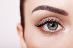 Wimpern verlängern + färben